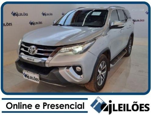 Leilão de Veículos