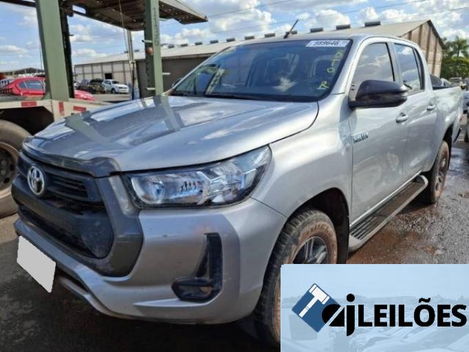 TOYOTA HILUX CD 23/24