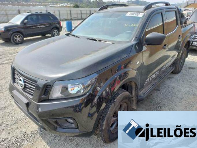 NISSAN FRONTIER CD 20/20