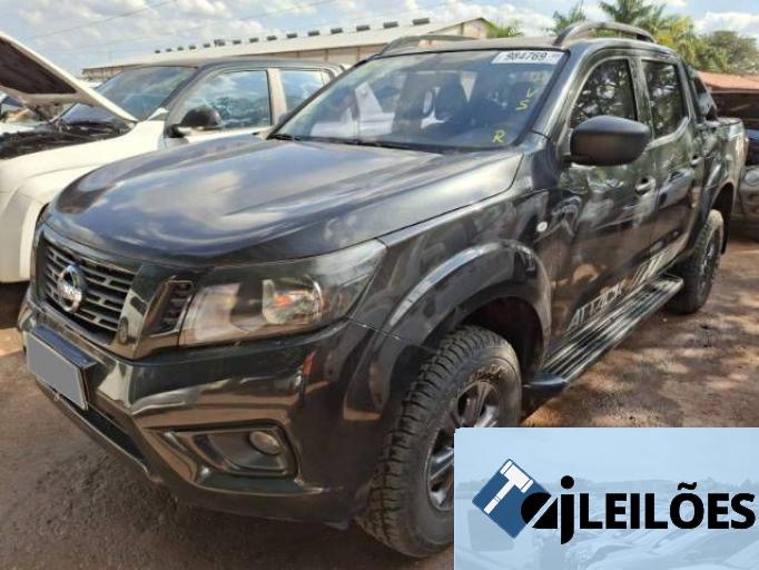 NISSAN FRONTIER CD 21/21