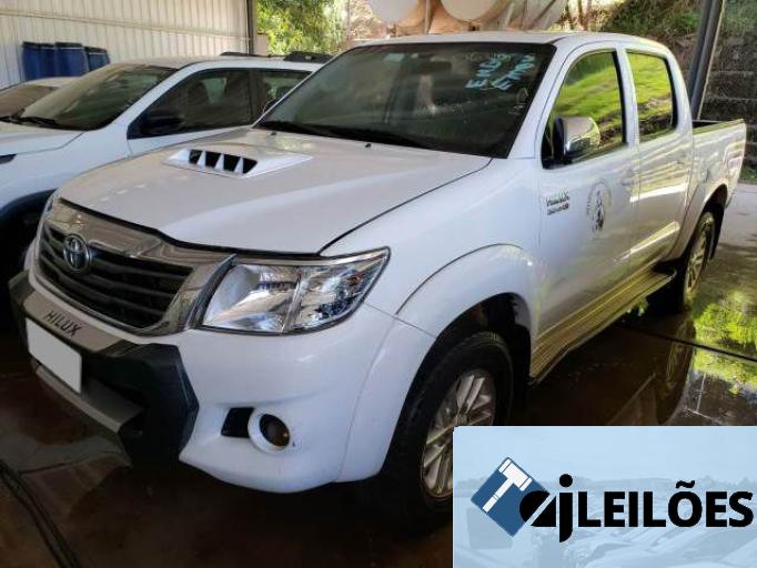 TOYOTA HILUX CD 14/15